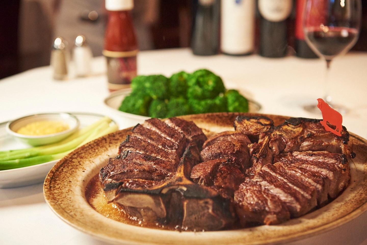 堂々たる骨付きならではの迫力と、芯からあふれるコク。